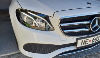 
										Mercedes 300DE O melhor de dois mundos. full									